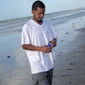 Meet your Posher, Wicho